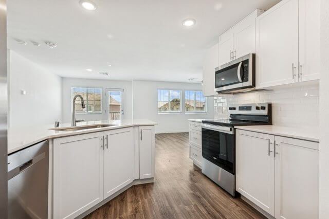 22 7410kingsleycvlna1unit 2024 large 1